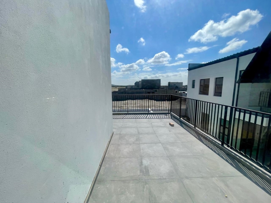 4 Bedroom Property for Sale in Sandown Western Cape